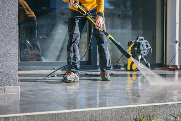 Best Patio and Deck Pressure Washing  in Clinton, MO